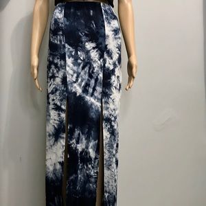 FOREVER 21 MAXI SKIRT